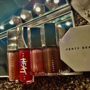 Fenty ' By Rihanna' Beauty Lip Gloss Set